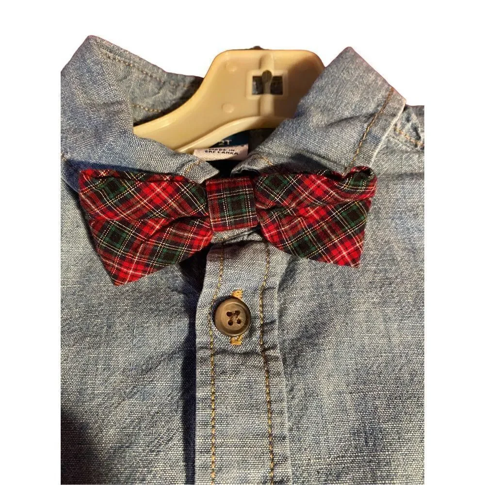 Old Navy boys chambray denim, longsleeve shirt with plaid bowtie size 2T ￼